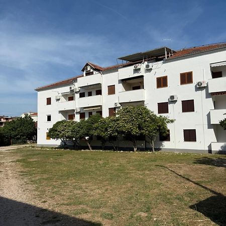 Appartement Casa Trussardi à Pirovac Extérieur photo